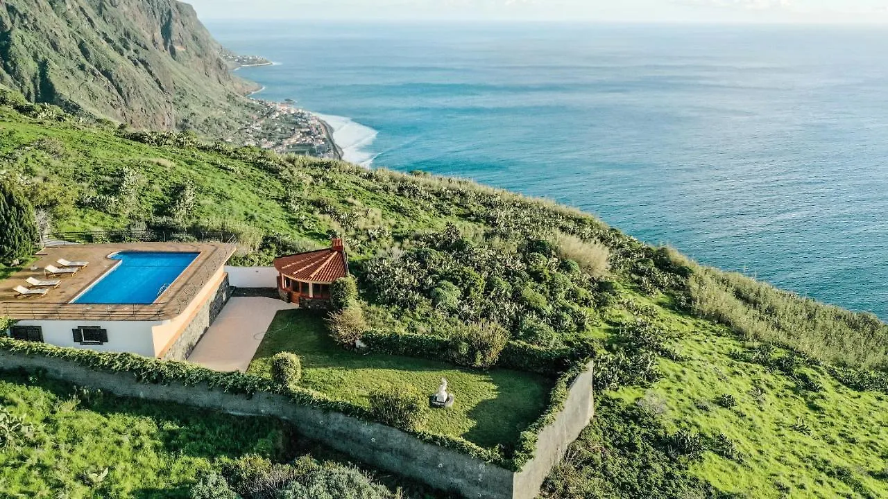 Secluded Sunset Villa On Cliff & 180 Degree Ocean Views Fajã da Ovelha
